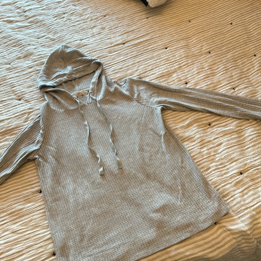 Loft - lightweight waffle hoodie